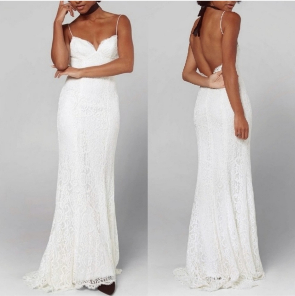Fame and Partners White Lace Wedding / Formal Gown - Picture 3 of 7